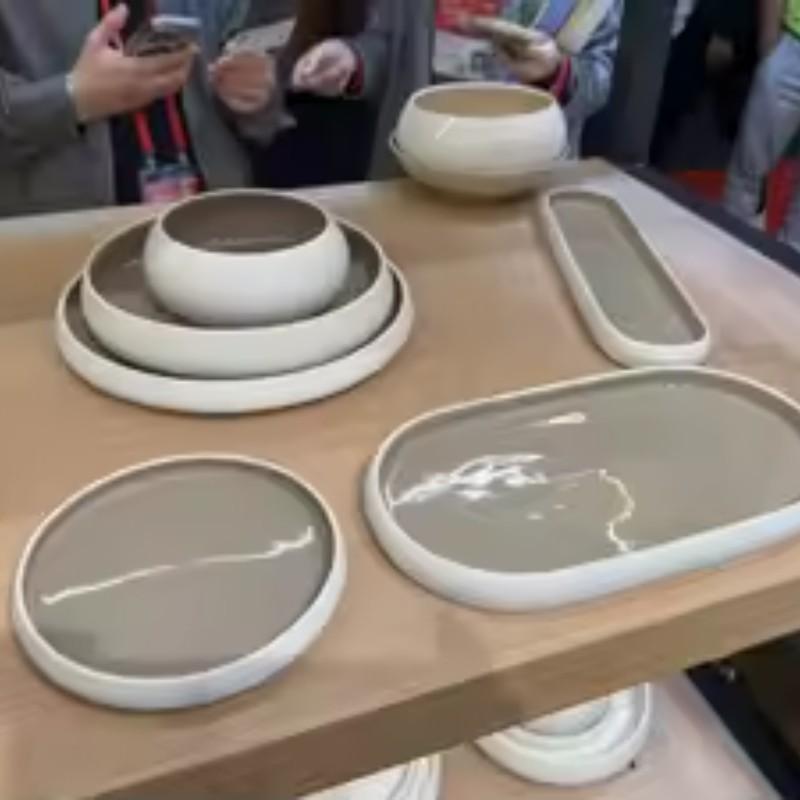 1pc Scandinavian Modern Minimalist Dinner Plate - Round Porcelain Plate Suitable for Household & Hotel Use, Elegant Dinnerware for Daily Dining, Special Occasions, Buffets, and Formal Events - & -